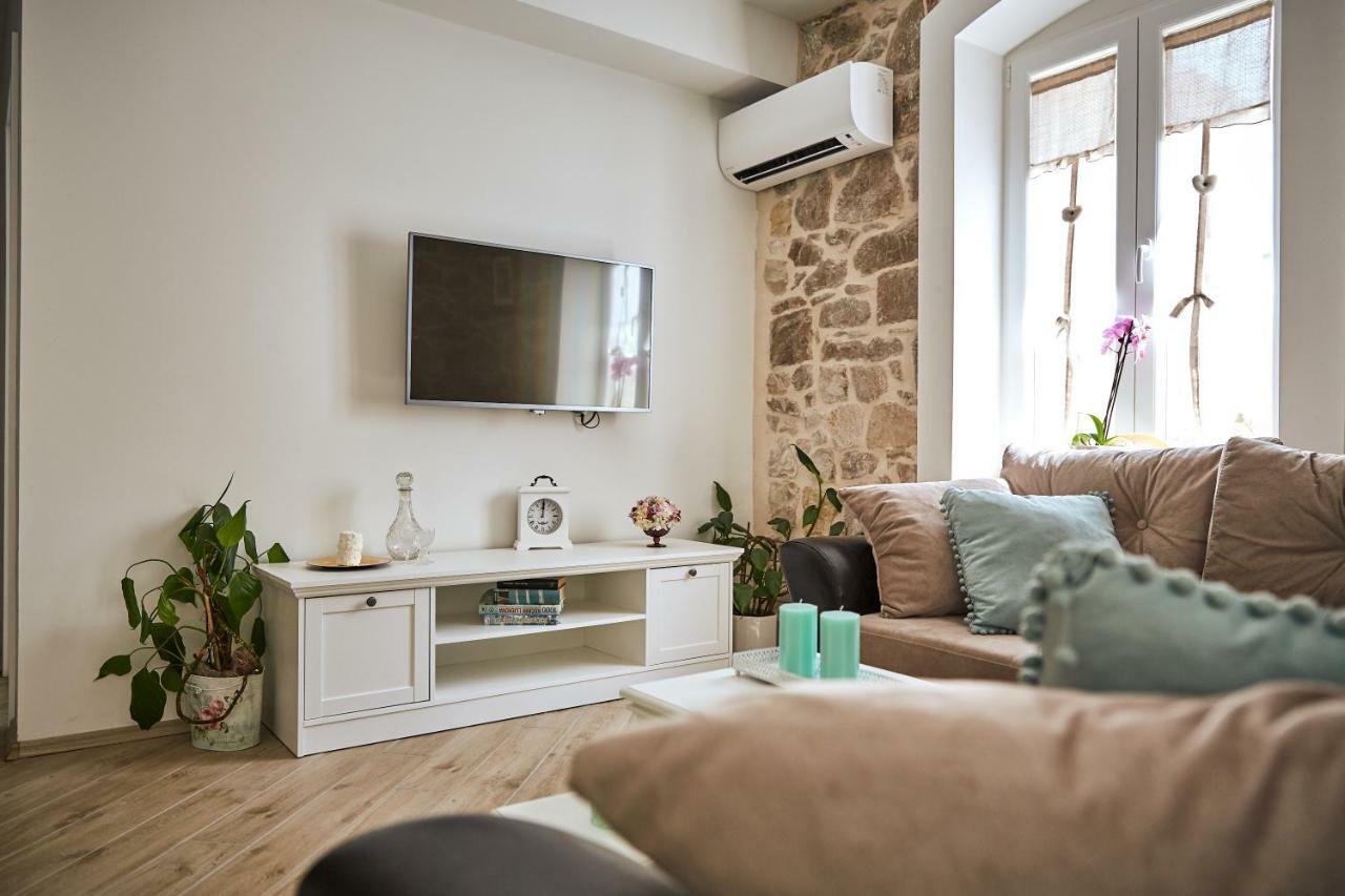 Apartment Vintage Kaštela Kültér fotó